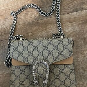 Dionysis Woman’s Handbag